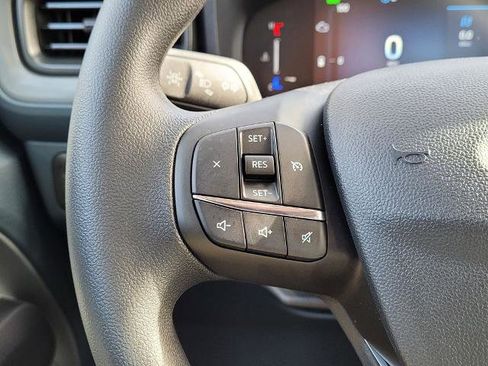 New 2025 Ford Maverick XL image 16