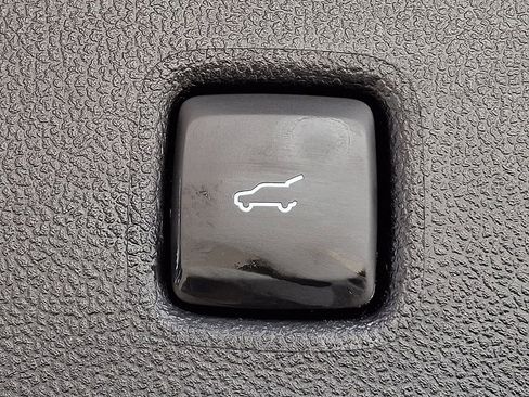 Certified 2022 Ford Escape SE w/ Convenience Package image 30