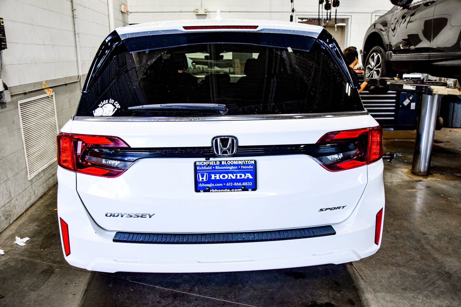 Used 2025 Honda Odyssey Sport-L image 6