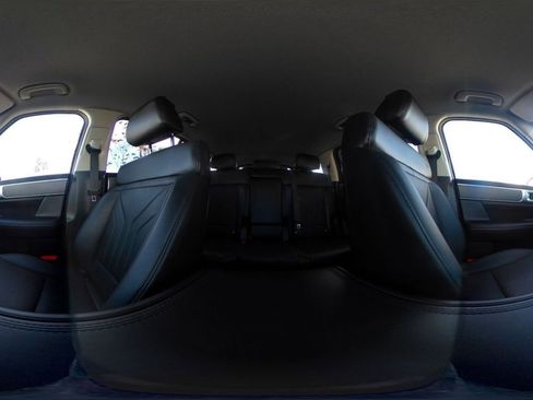 Used 2025 Hyundai Santa Fe SEL image 45