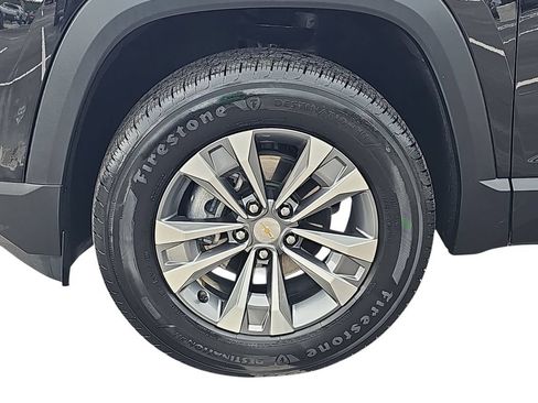 Used 2025 Chevrolet Equinox LT FWD image 30