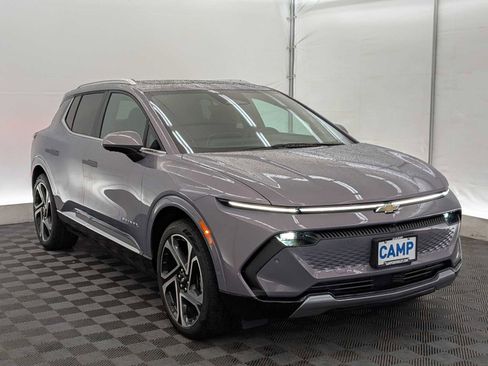 New 2026 Chevrolet Equinox EV LT image 8