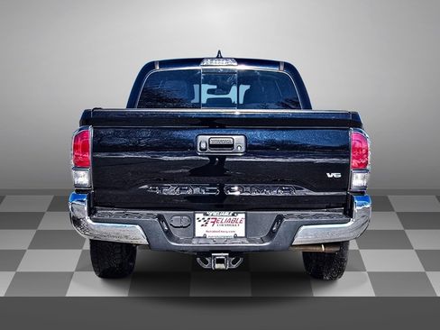 Used 2020 Toyota Tacoma TRD Off-Road image 6