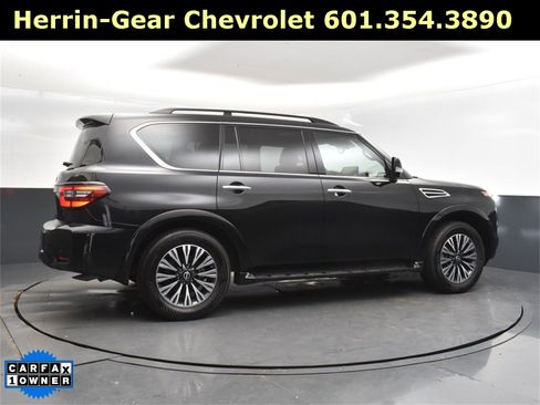 Used 2023 Nissan Armada SL w/ Midnight Edition Package image 8