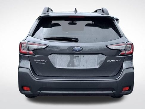 Used 2024 Subaru Outback Premium AWD/4WD image 7