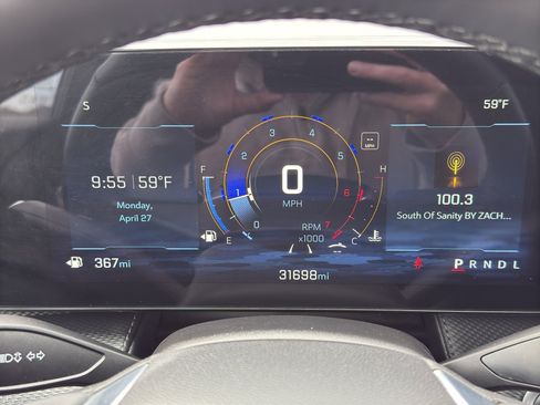 Used 2025 Chevrolet Equinox LT FWD image 16