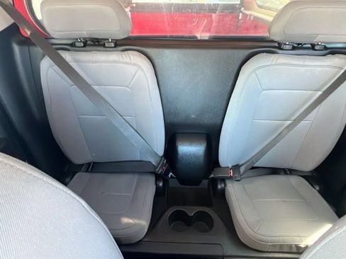 Used 2016 GMC Canyon W/T RWD image 19