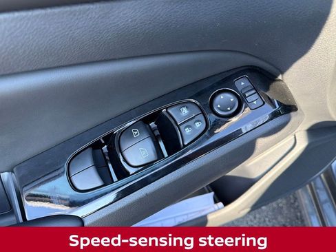 New 2025 Nissan Altima 2.5 SR image 14