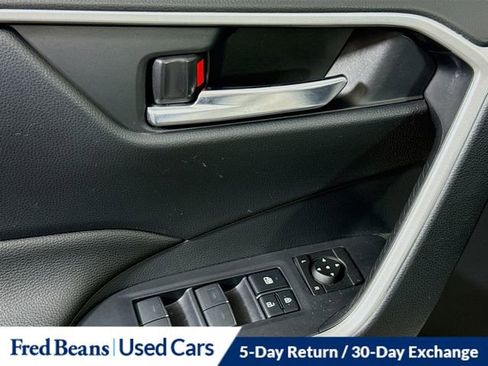 Used 2023 Toyota RAV4 SE w/ Weather & Moonroof Package image 19