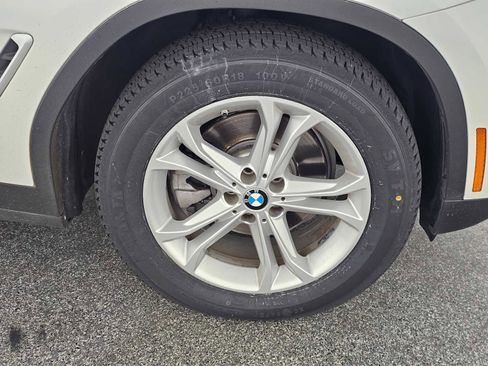 Used 2019 BMW X3 sDrive30i w/ Driving Assistance Package image 9