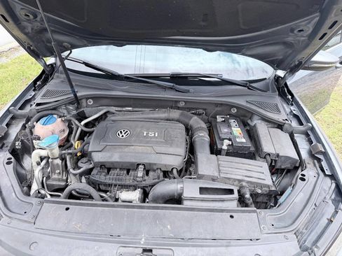 Used 2017 Volkswagen Passat 1.8T SE image 23