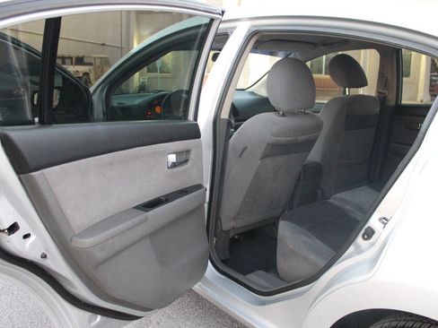 Used 2007 Nissan Sentra 2.0 S w/ Convenience Plus Pkg FWD image 22