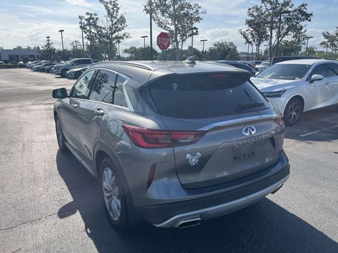 Used 2022 INFINITI QX50 Luxe image 4