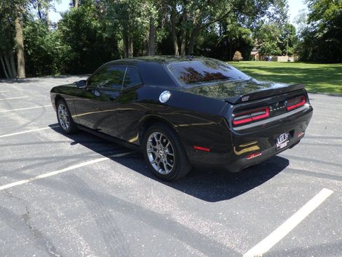 Used 2017 Dodge Challenger GT w/ GT Interior Package AWD/4WD image 3