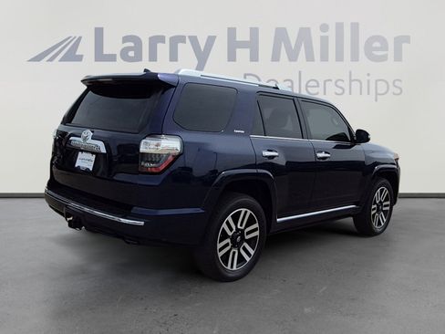 Used 2023 Toyota 4Runner Limited AWD/4WD image 5
