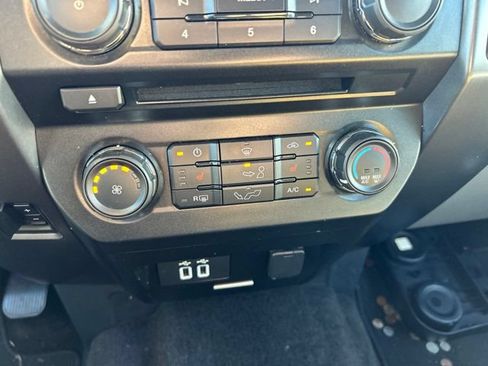 Used 2018 Ford F150 XLT w/ Equipment Group 302A Luxury AWD/4WD image 20