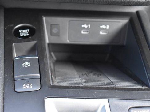 Used 2026 Nissan Kicks SV w/ Cold Weather Package FWD image 36