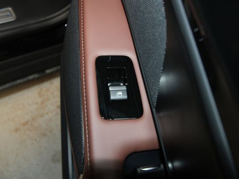 New 2026 Lincoln Nautilus Reserve image 29