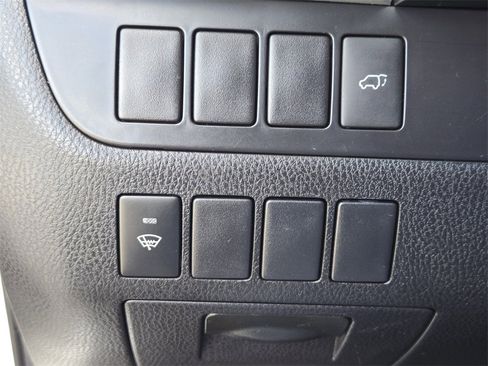 Used 2016 Toyota Highlander Plus image 23