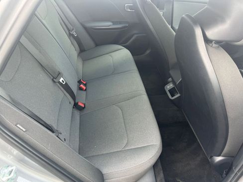 Used 2025 Kia K4 FWD image 37