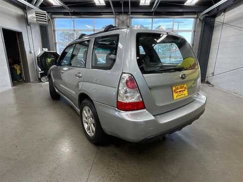 Used 2008 Subaru Forester 2.5X image 3