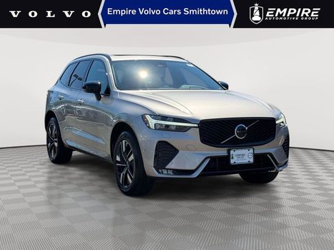 Used 2026 Volvo XC60 B5 Plus w/ Climate Package AWD/4WD image 1
