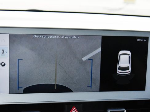 Used 2024 Hyundai Ioniq 5 SE RWD image 21