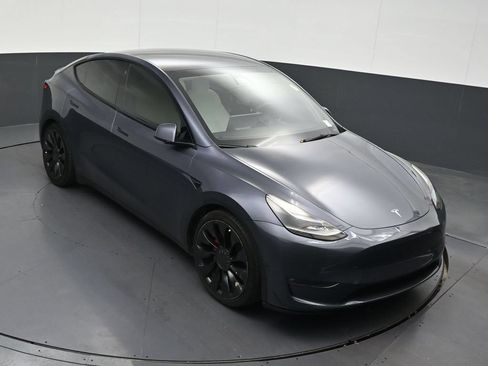Used 2022 Tesla Model Y Performance AWD/4WD image 20