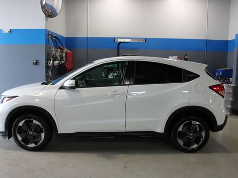 Used 2018 Honda HR-V EX image 14