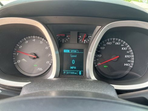 Used 2015 Chevrolet Equinox LT FWD image 16