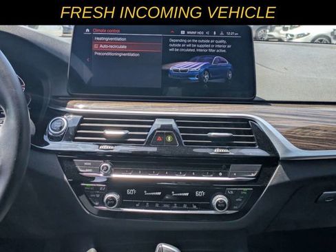 Used 2021 BMW 540i w/ Convenience Package RWD image 16