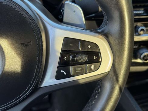 Used 2023 BMW 540i w/ M Sport Package image 11