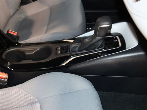 Used 2022 Toyota Corolla SE w/ Carpet Mat Package (TMS) FWD image 58