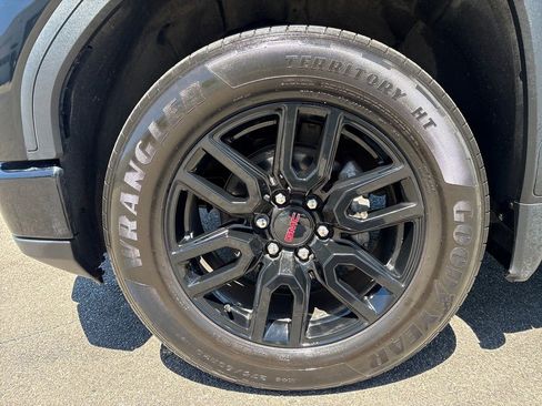 Certified 2024 GMC Sierra 1500 Elevation AWD/4WD image 8