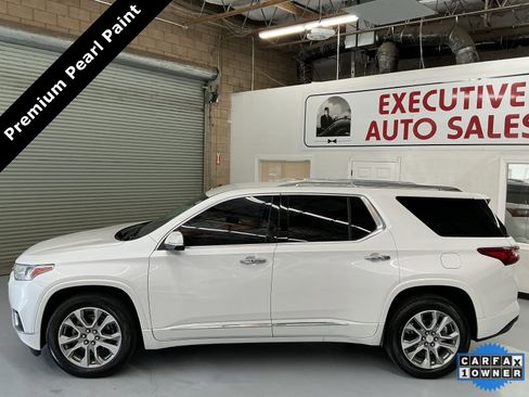 Used 2021 Chevrolet Traverse Premier image 8