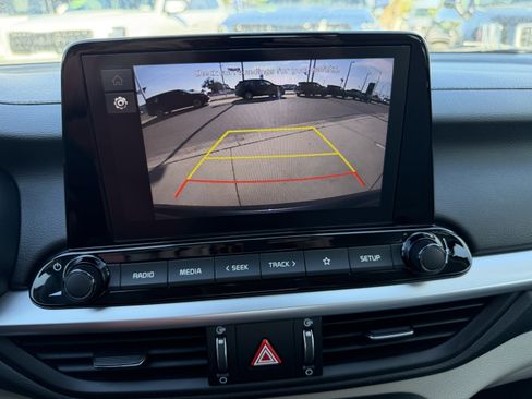 Certified 2023 Kia Forte LXS w/ LXS Technology Package image 21