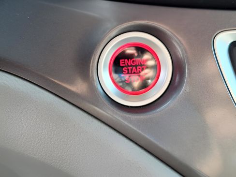 Used 2017 Honda Ridgeline RTL image 10