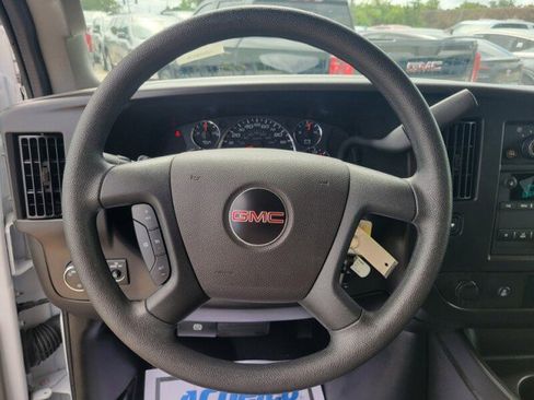 Used 2025 GMC Savana 3500 LT w/ LT Preferred Equipment Group RWD image 16