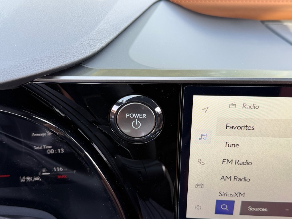 New 2026 Lexus RX 350h AWD/4WD image 28