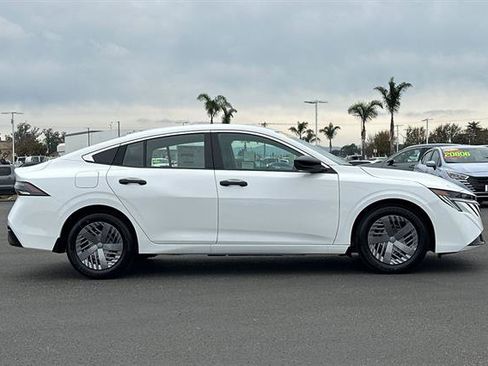 New 2026 Nissan Sentra S w/ Floor Mat Package image 3