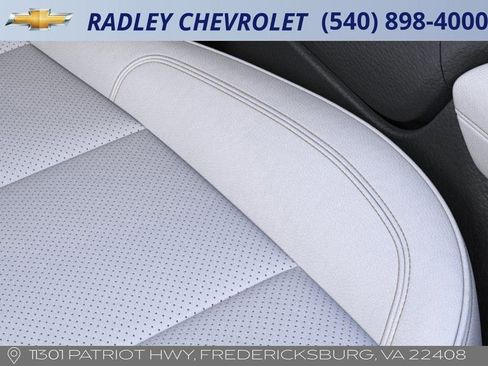 New 2026 Chevrolet Suburban Premier w/ Sun And Tow Package image 21