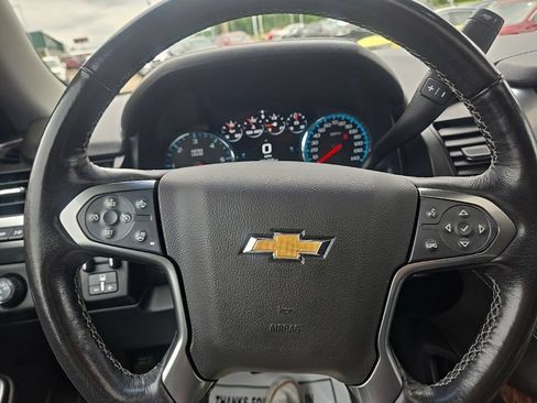 Used 2020 Chevrolet Tahoe Premier AWD/4WD image 18