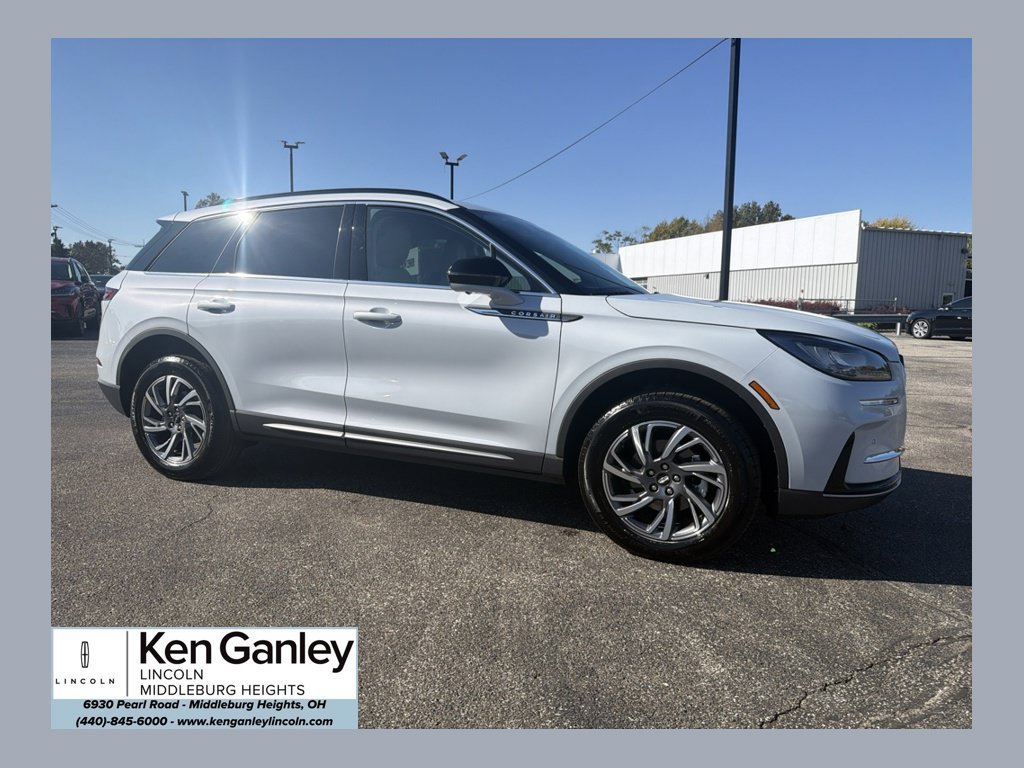 Used 2026 Lincoln Corsair Premiere AWD/4WD image 1