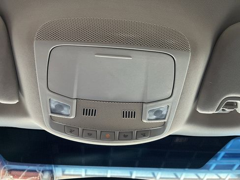 Used 2017 Ford Edge SE FWD image 24