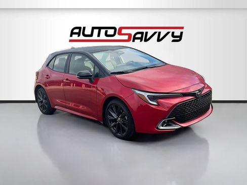 Used 2024 Toyota Corolla XSE FWD image 1