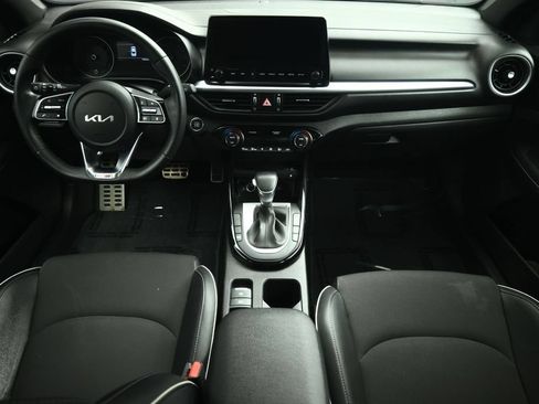 Certified 2022 Kia Forte GT-Line w/ GT-Line Premium Package FWD image 35