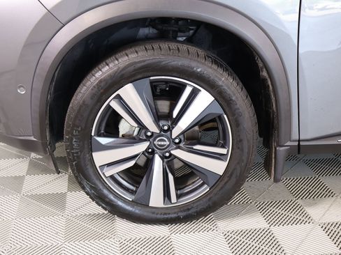 Used 2023 Nissan Rogue SL w/ SL Premium Package FWD image 19