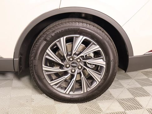 Used 2025 Lincoln Aviator 2WD image 20