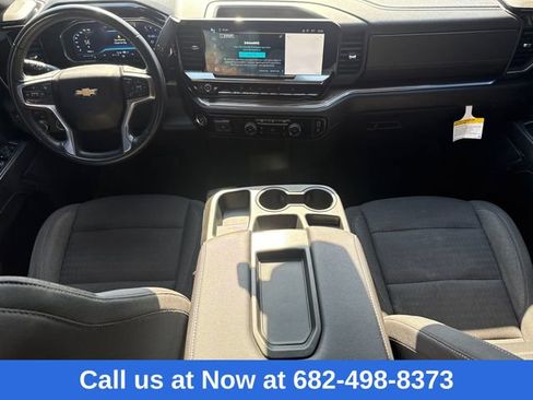 Used 2024 Chevrolet Silverado 2500 LT image 12