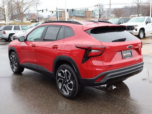 New 2026 Chevrolet Trax RS w/ Sunroof Package image 27